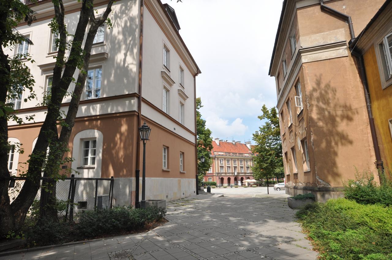Apartamento Apartament Przy Starym Miescie Varsovia Exterior foto