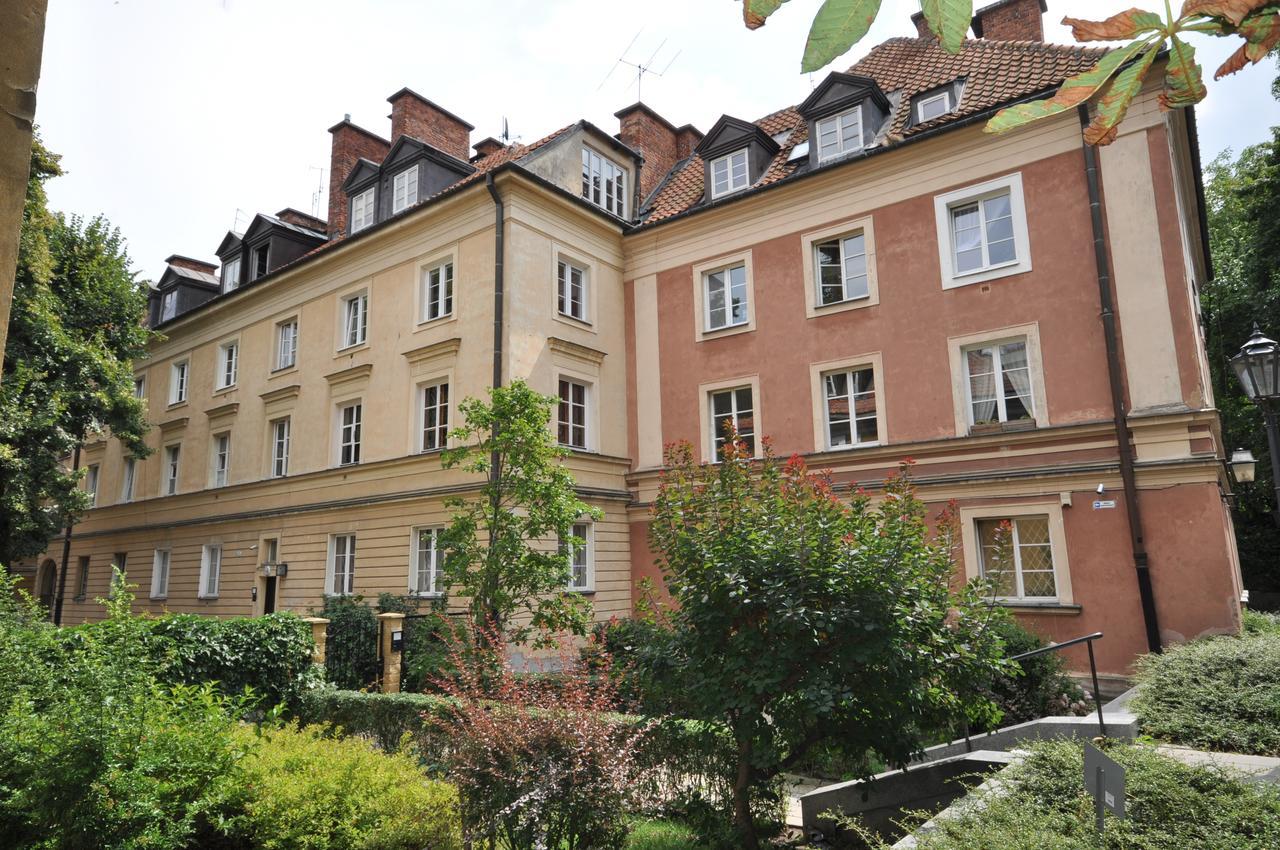 Apartamento Apartament Przy Starym Miescie Varsovia Exterior foto